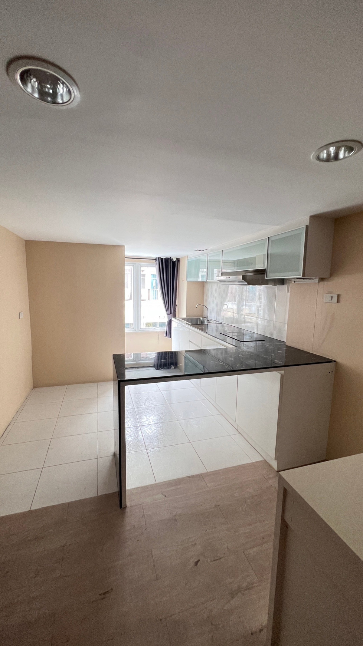 For SaleHome OfficeChokchai 4, Ladprao 71, Ladprao 48, : Home Office Nakniwat 27 / 4 Storey (FOR SALE) TPM169