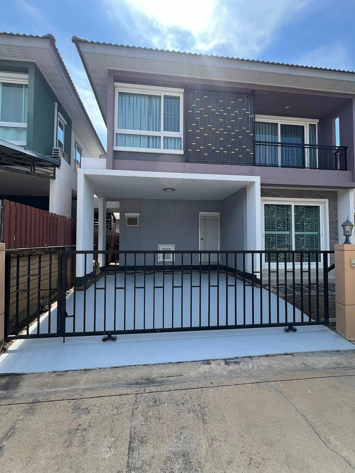 For SaleHouseRama 2, Bang Khun Thian : Golden Neo Rama 2 / 3 Bedrooms (For Sale), Golden Neo Rama 2 / 3 Bedrooms (FOR SALE) BALL202