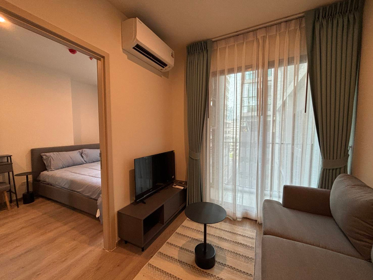 For RentCondoRama9, Petchburi, RCA : For Rent ✨ Nue District R9 Rama 9 ✨ Fully furnished with appliances, near MRT Rama 9.