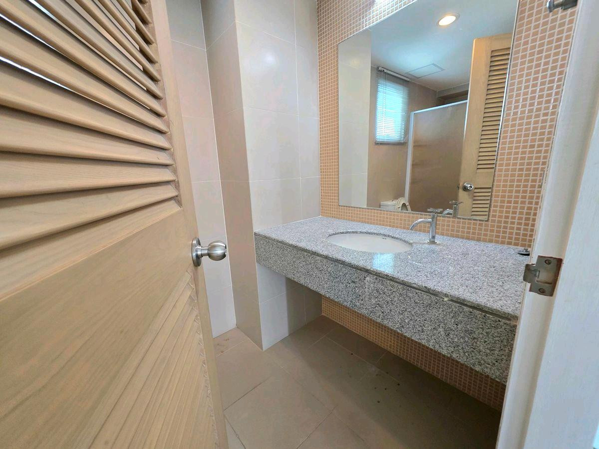 ให้เช่าคอนโดอารีย์ อนุสาวรีย์ : ให้เช่า คอนโด Harmony Living พหลโยธิน 11 ทำเลใจกลาง อารีย์ เงียบสงบ น่าอยู่ อบอุ่นเหมือนบ้าน