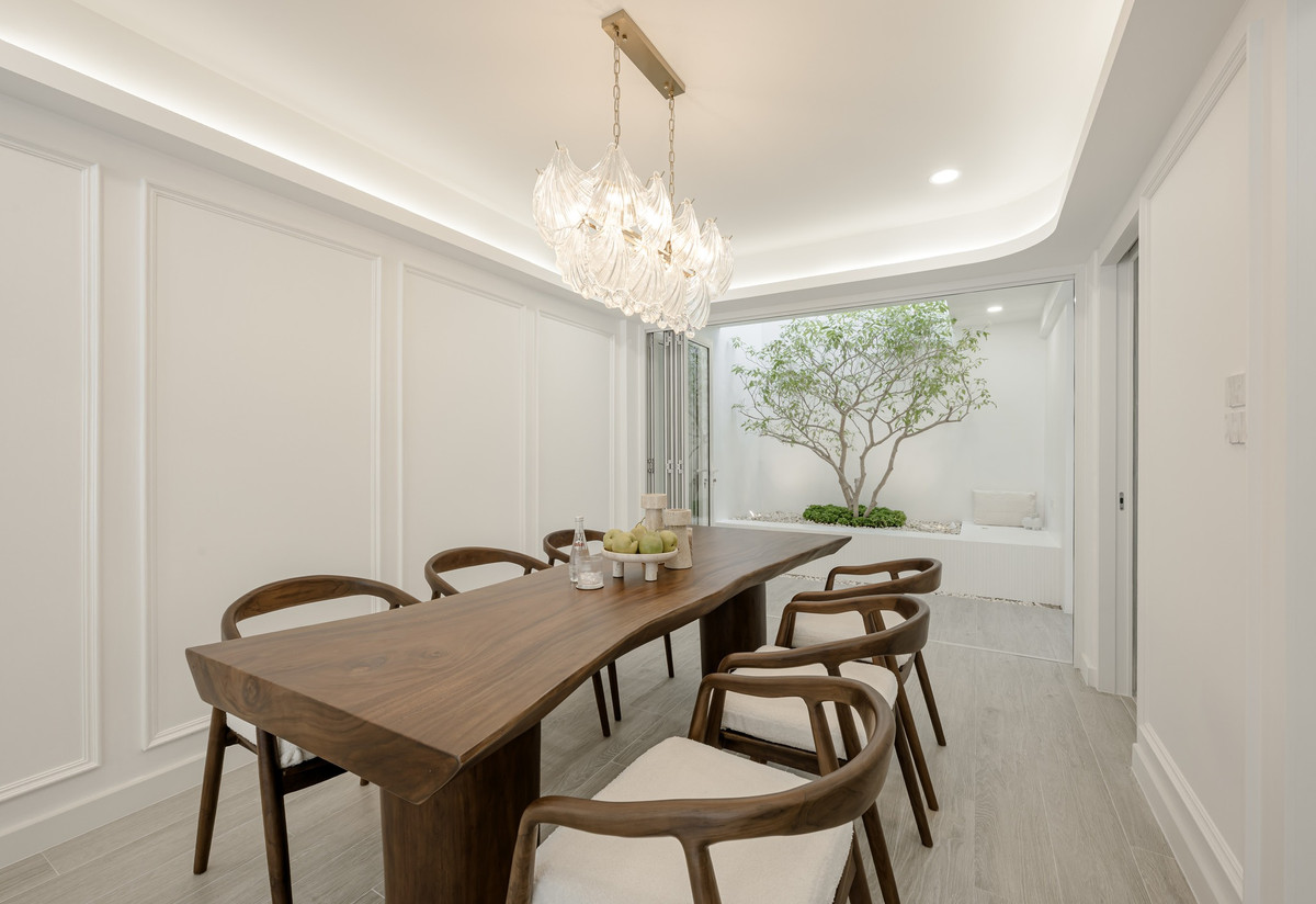 For SaleTownhomeSukhumvit, Asoke, Thonglor : K-6677 for sale, luxury townhome, newly decorated, near Thonglor, Artiar Pridi-Ekkamai, 3-story townhome, Pridi 42