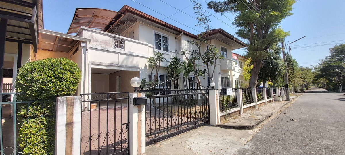 HouseChachoengsao : Single house for sale/rent Wichitra Thani Village, Bangna-Trad, Km. 36, Bang Pakong, near Suvarnabhumi Airport (N.1946)