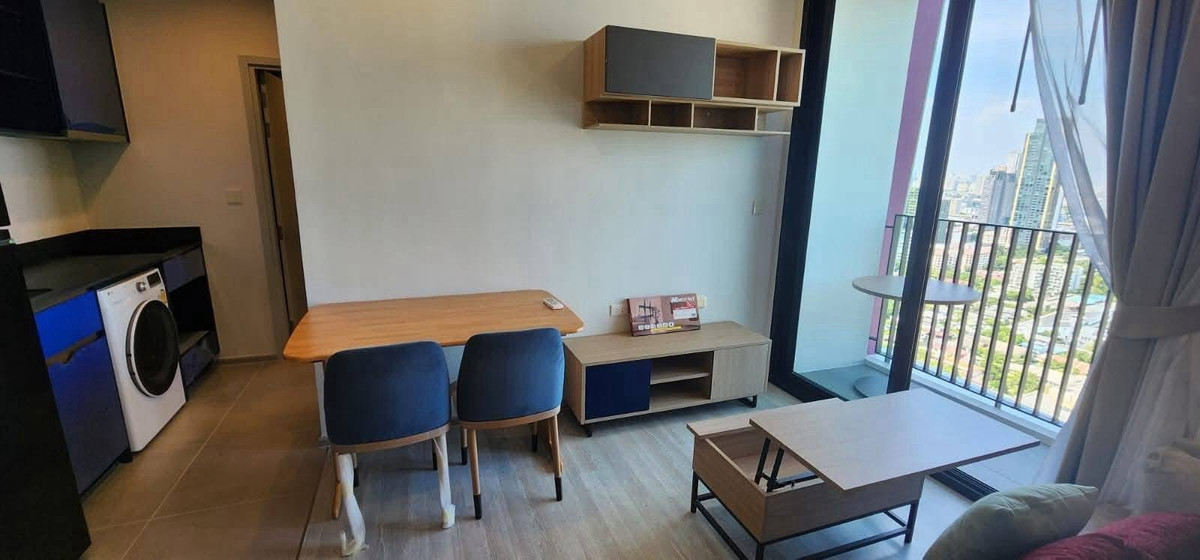 ให้เช่าคอนโดสุขุมวิท อโศก ทองหล่อ : เช่า XT Ekkamai 2b2b พร้อมเข้าอยู่