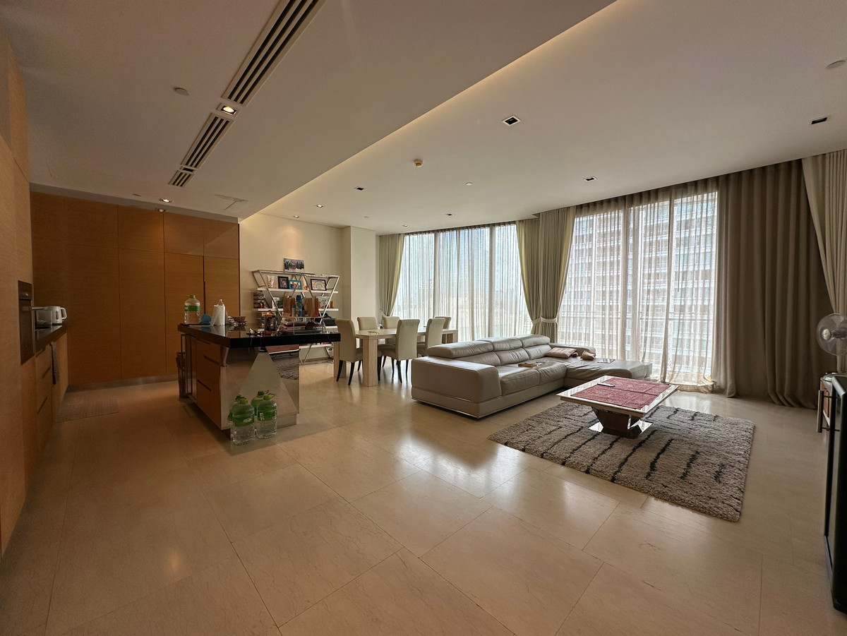 For SaleCondoSilom, Saladaeng, Bangrak : 🔥Saladaeng Residences🔥 Sell 35MB✨ 2 bedroom 2 bathroom 126.67sqm