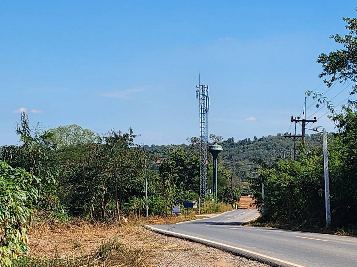 ขายที่ดินปากช่อง เขาใหญ่ : 🔥เขาใหญ่ ที่ดินบนเนิน  Presale เริ่ม 7,900.-/ตรว. ‼️ ผ่อน 0% นาน 10 เดือน🌤️ถนนลาดยาง-น้ำ-ไฟ พร้อม 💡โฉนดครุฑแดง 360° Unblocked View 