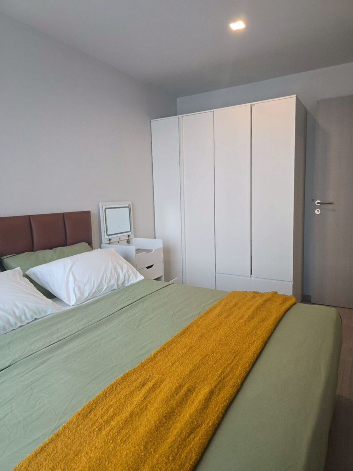 For RentCondoLadprao, Central Ladprao : For Rent Life Ladprao Unit 992/1354 (No pets allowed)