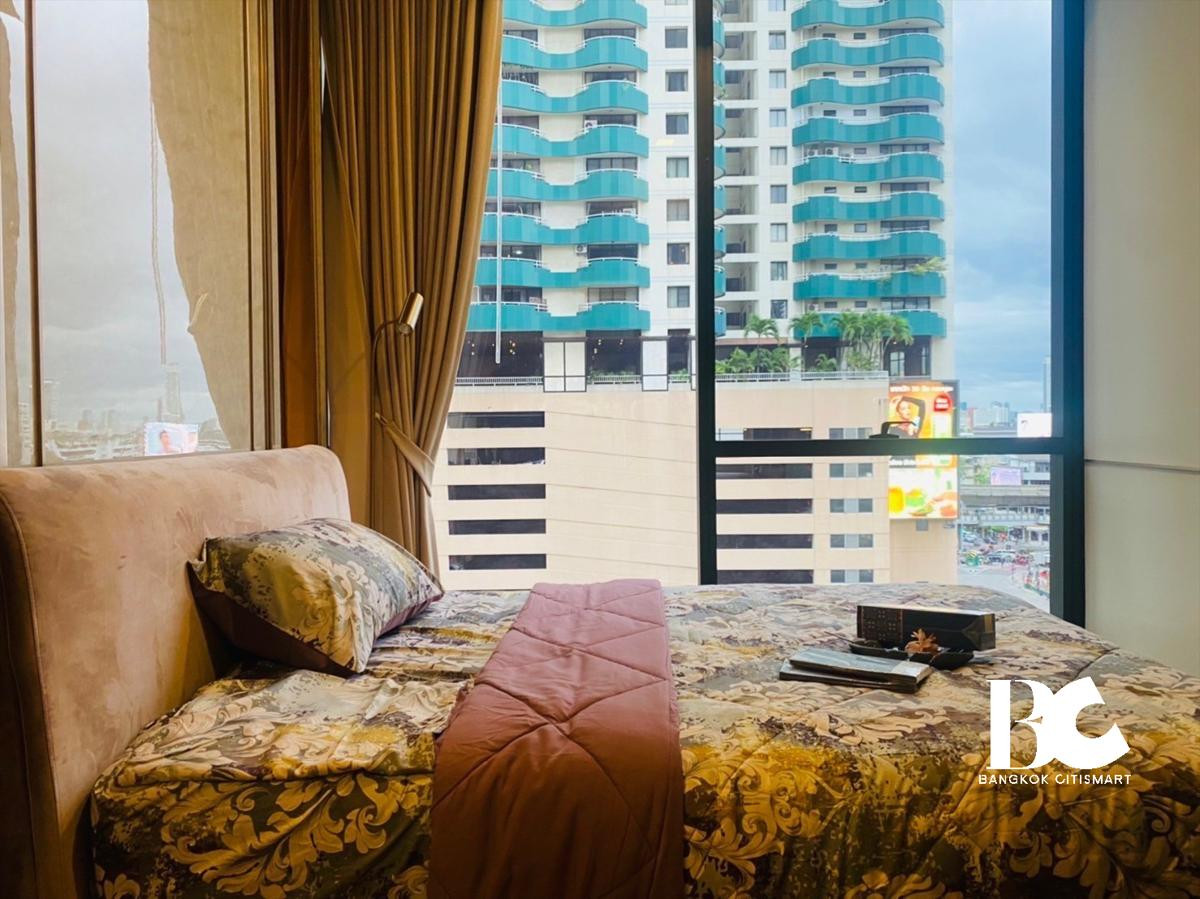 For RentCondoSukhumvit, Asoke, Thonglor : 💎 ULTRA LUXURY! Celes Asoke | Rare 1BR Unit (35 Sq.m.) in Heart of Asoke! 👑