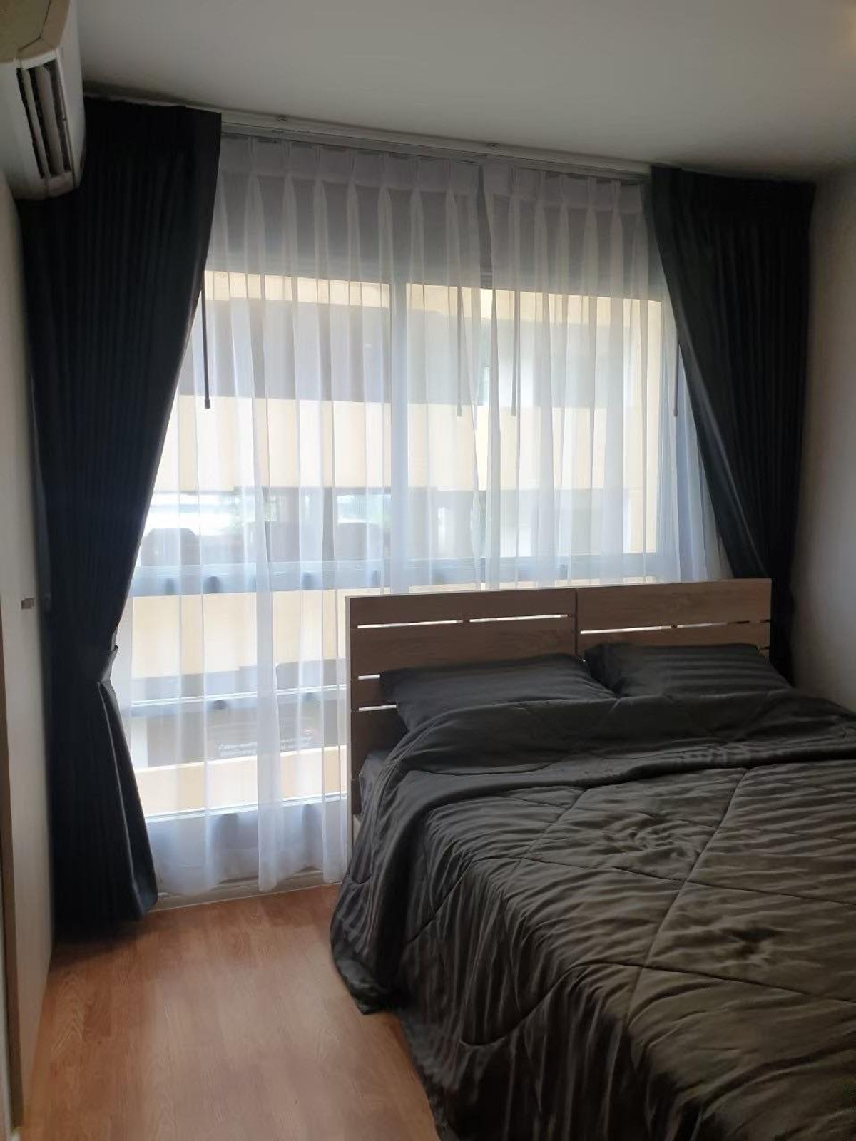 For RentCondoKhlongtoei, Kluaynamthai : +++Urgent rent, there is a washing machine!! Lumpini Place Rama 4-Ratchadapisek*** 1 bedroom, 1 bathroom, size 22.50 sq m., fully furnished+++