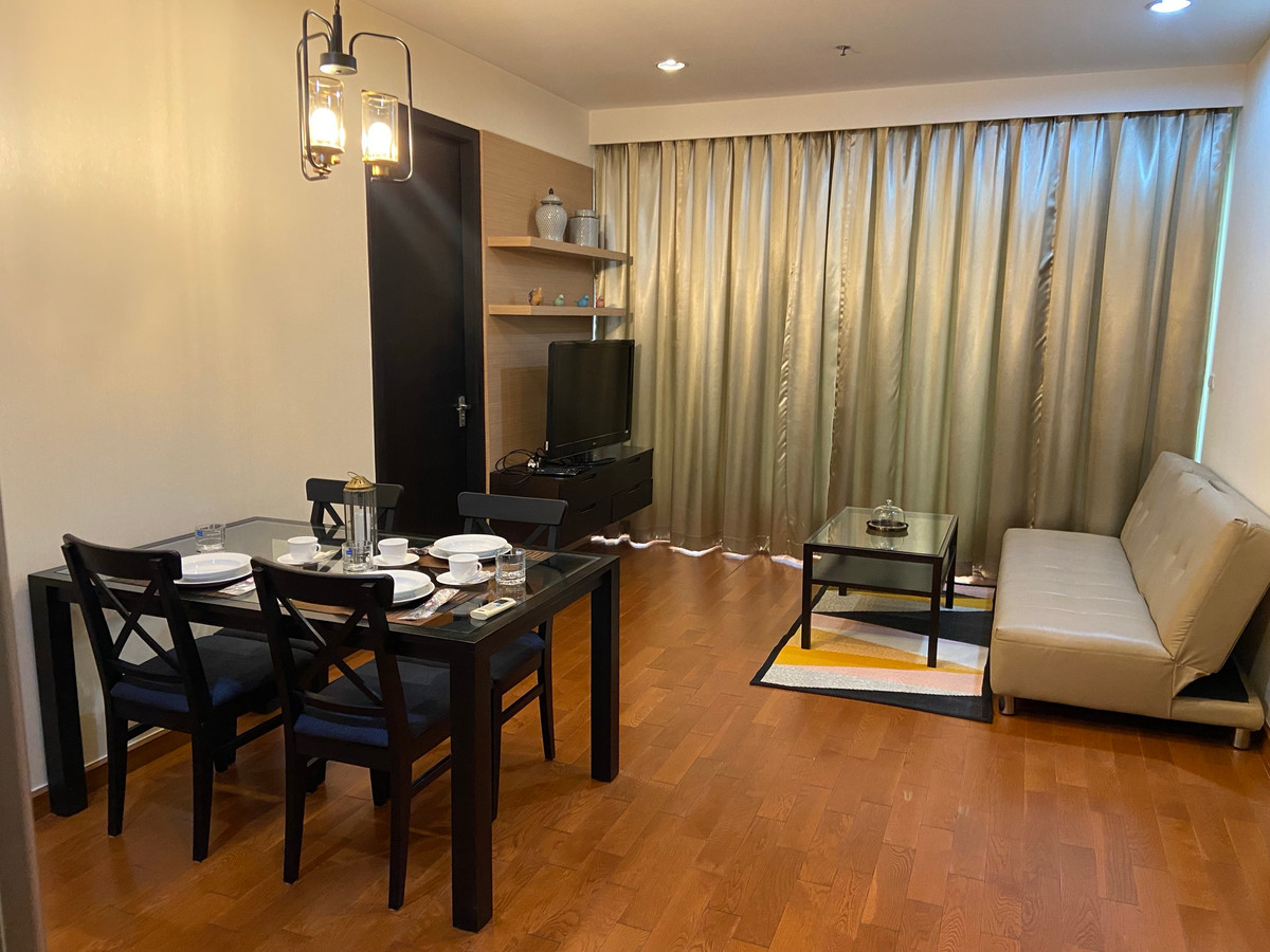 For RentCondoWitthayu, Chidlom, Langsuan, Ploenchit : Condo for rent, The Address Chidlom, near BTS Chidlom, only 200 meters.