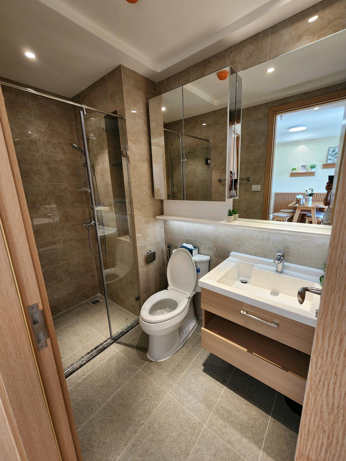 ให้เช่าคอนโดสาทร นราธิวาส : ให้เช่า 📍 Regal Sathon - Naradhiwas 📍 เฟอร์นิเจอร์ และ เครื่องใช้ไฟฟ้าครบ ใกล้ BTS ช่องนนทรี