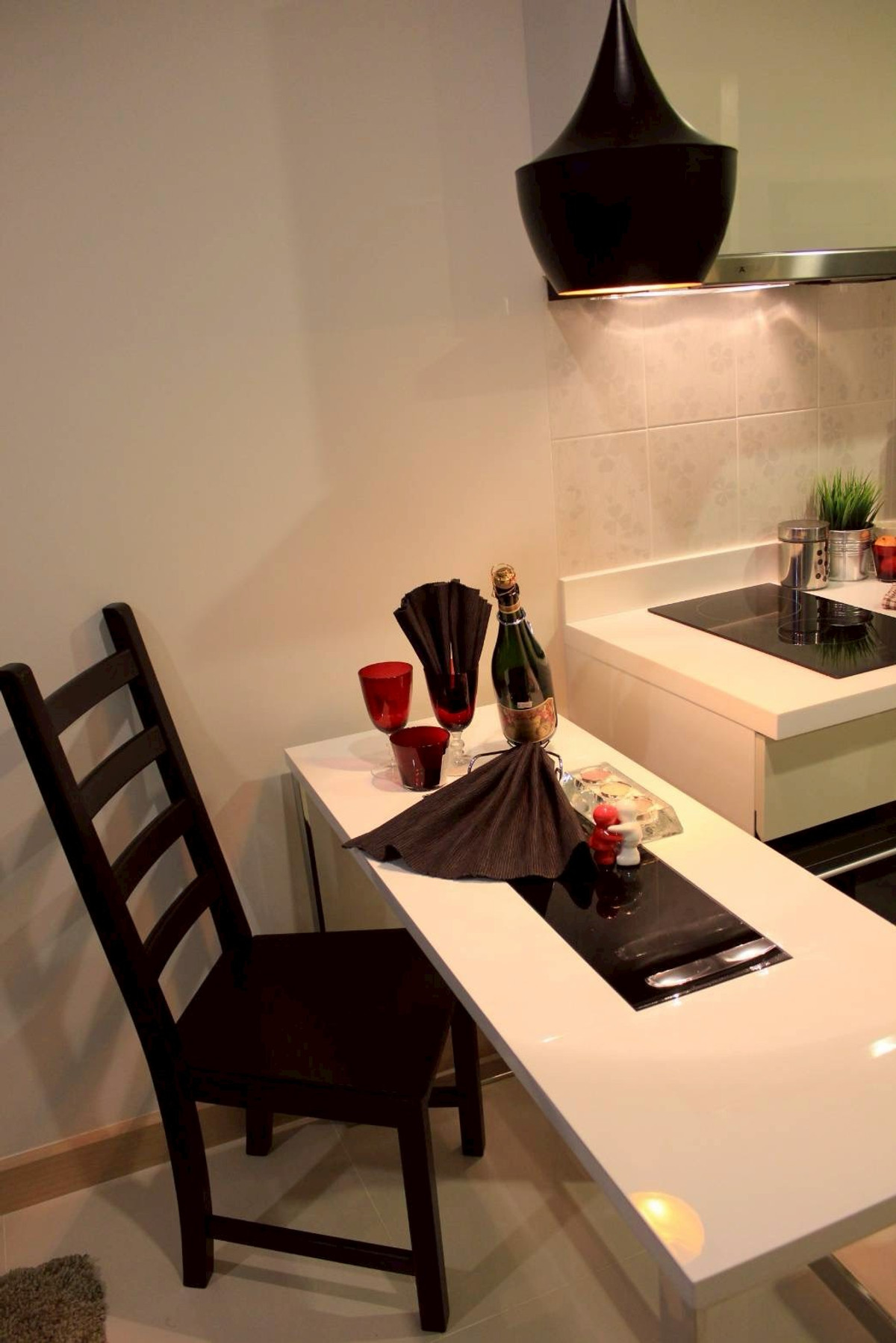 ให้เช่าคอนโดอ่อนนุช อุดมสุข : The President Sukhumvit (เดอะ เพรสซิเดนท์ สุขุมวิท) (1bed1bath 35sqm)