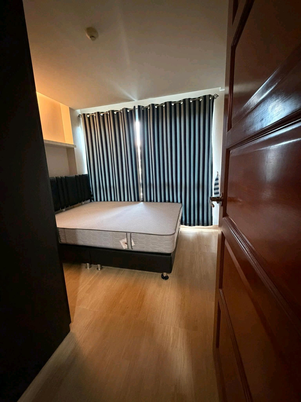 ให้เช่าคอนโดรัชดา ห้วยขวาง : ✨ ห้องสวย ราคาดี ใกล้ MRT เดินทางสะดวก พร้อมเข้าอยู่ทันที