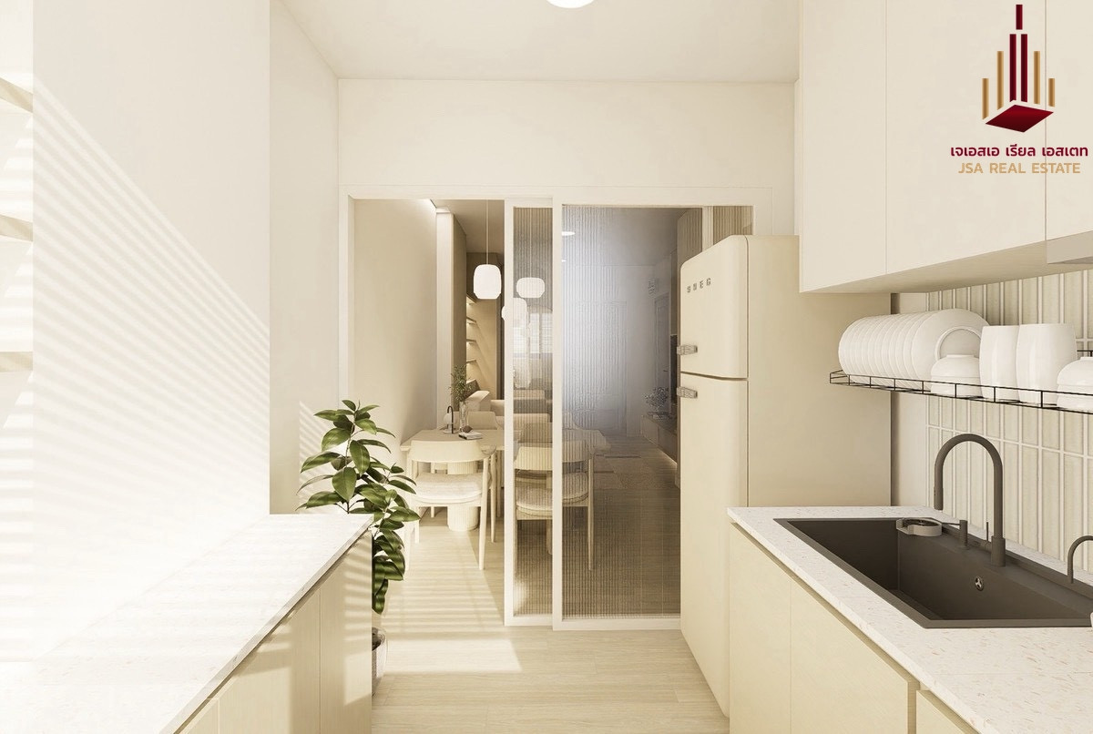 For SaleCondoRatchadapisek, Huaikwang, Suttisan : ✨ For Sale: Supalai City Resort Ratchada - Huaykhwang Condo ✨ 💰 Only 2,790,000 THB