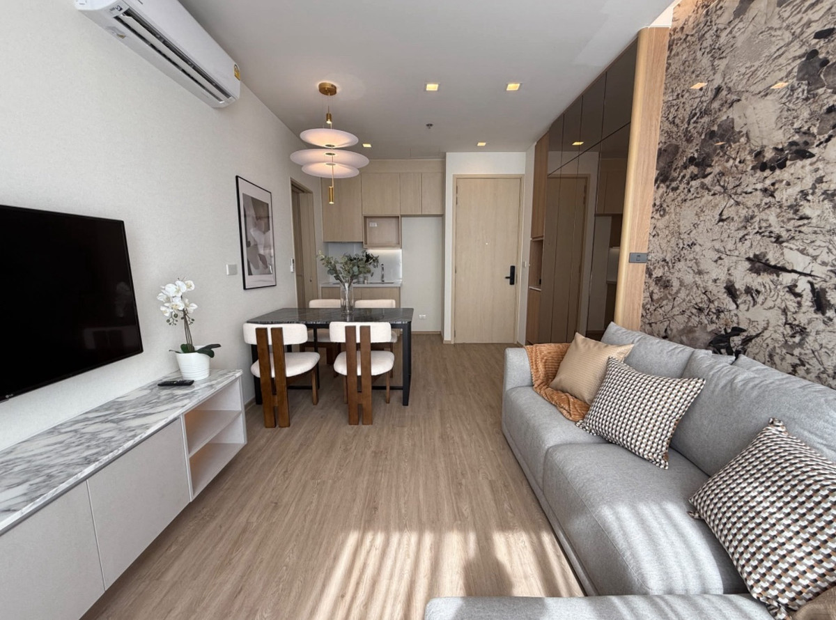 ให้เช่าคอนโดสุขุมวิท อโศก ทองหล่อ : ห้องใหม่ • ทำเลใจกลางเมือง / Nobel State 39  • เดินถึง BTS พร้อมพงษ์ • แต่งครบพร้อมอยู่