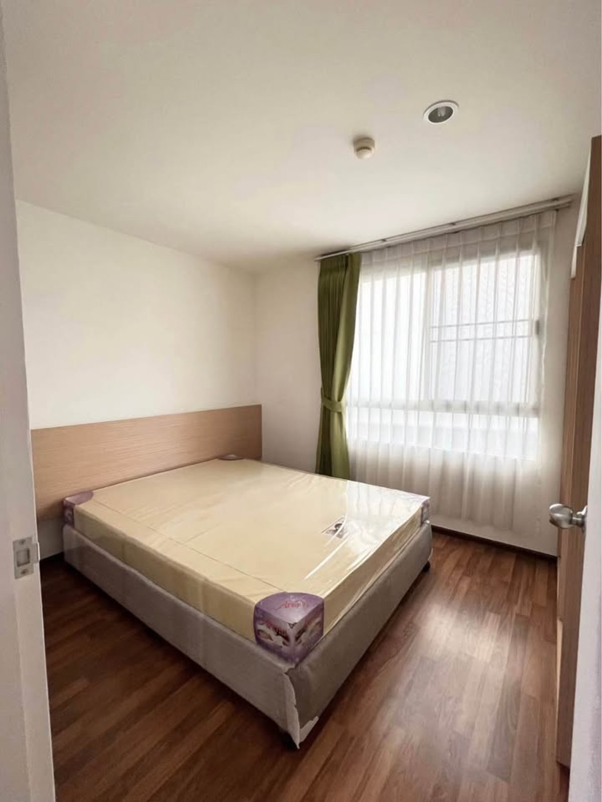 ให้เช่าคอนโดลาดพร้าว เซ็นทรัลลาดพร้าว : 🔴11,500฿🔴 𝐔 𝐕𝐢𝐛𝐡𝐚 - 𝐋𝐚𝐝𝐩𝐫𝐚𝐨┃ยู วิภา - ลาดพร้าว ✅ ใกล้ BTS หมอชิต ยินดีบริการ🙏สนใจทัก 𝙇𝙄𝙉𝙀 มานะคะ (ตอบไวมาก):​📱 รหัสทรัพย์​ 6812-1801📱: ไอดีไลน์:@bbcondo88