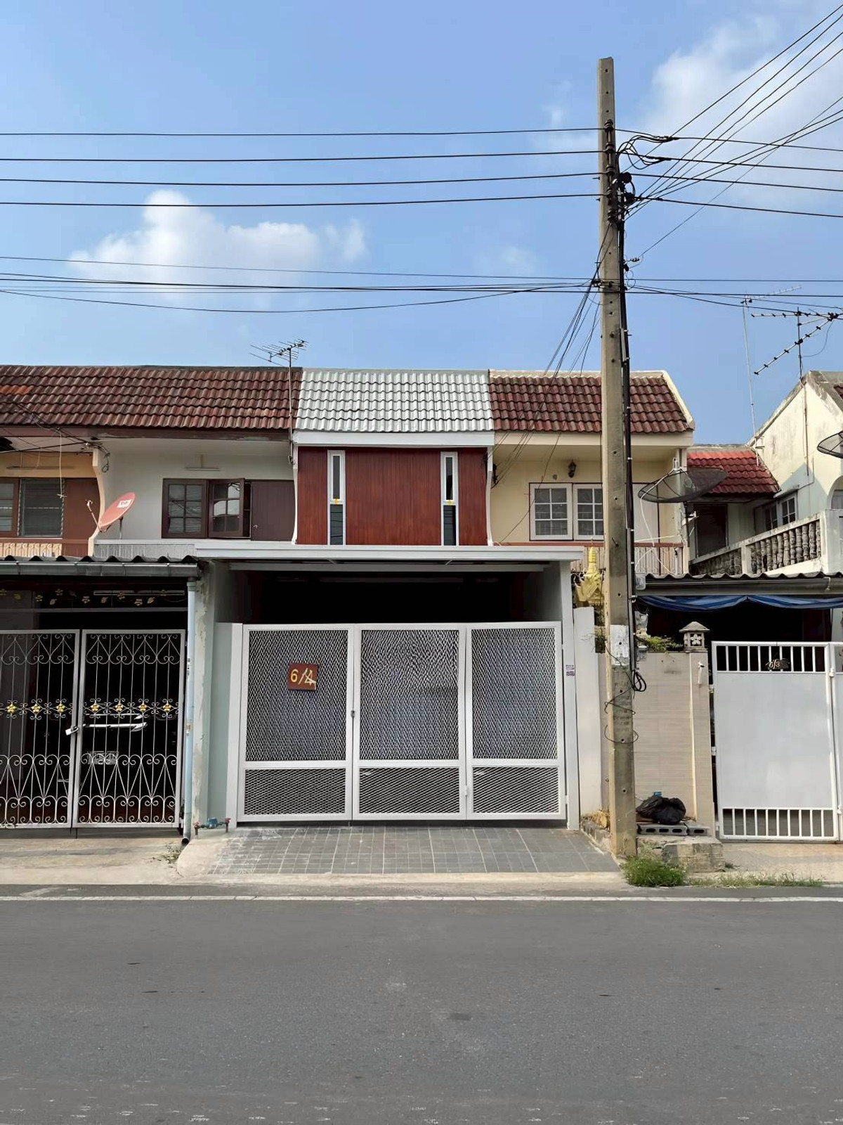 For RentTownhomeNonthaburi, Bang Yai, Bangbuathong : ME2500385 Townhouse for rent, Bua Thong Keha, near Bang Yai Market. Purple Line