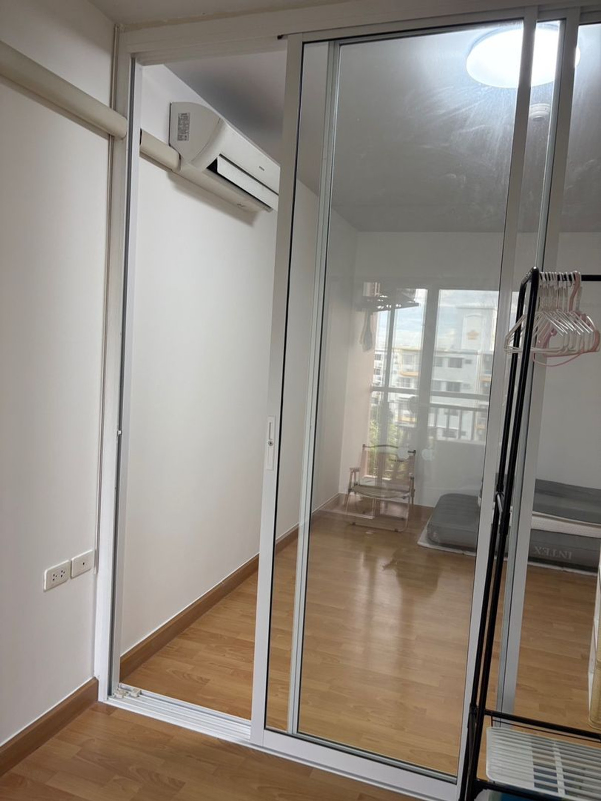 For SaleCondoPinklao, Charansanitwong : (Code T326) Condo for sale City home ratchada - pinklao: City Home Ratchada - Pinklao near MRT Bang O.