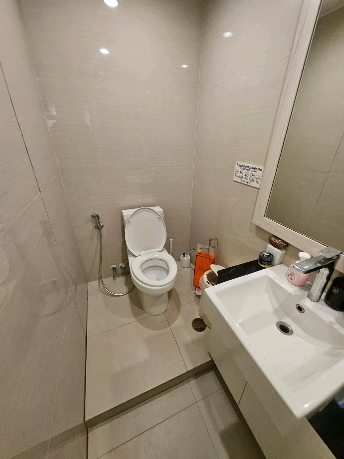 For RentShop HouseSukhumvit, Asoke, Thonglor : ✨️ For Rent 📍Park Avenue Ekkamai | 70 sq m., ground floor, decorated, ready to start a business, open shop 24 hours. 💡 – 125K