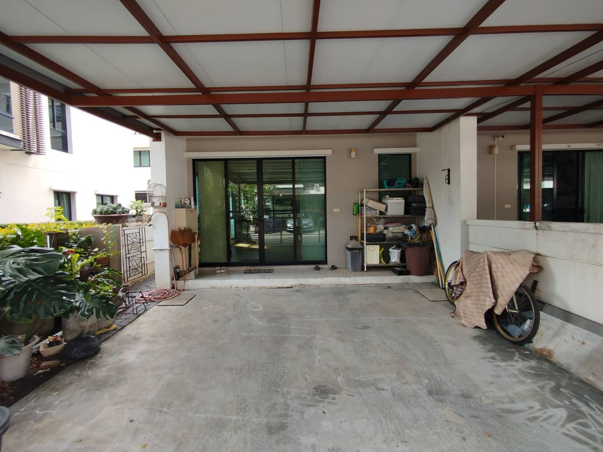 ขายทาวน์โฮมบางซื่อ วงศ์สว่าง เตาปูน : ขายทาวน์เฮ้าส์ 3 ชั้น หมู่บ้านทาวน์พลัสเอ็กซ์ ประชาชื่น 24 ตรว.