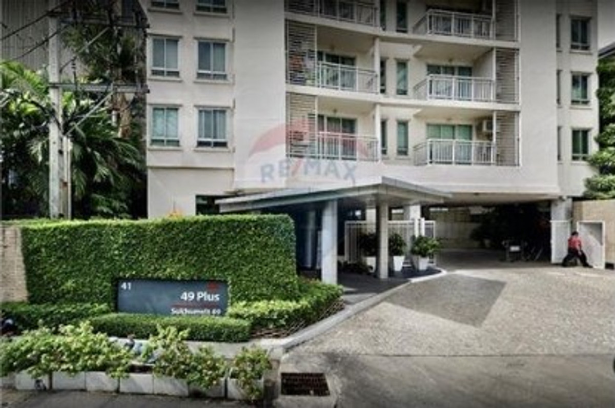 For SaleCondoSukhumvit, Asoke, Thonglor : ✨ For Sale: 49 Plus Condo ✨ 💰 Only 5,390,000 THB