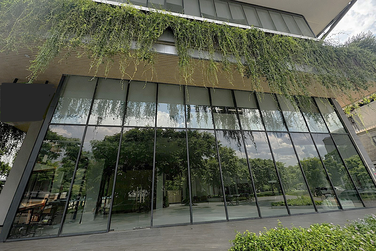 ให้เช่าร้านค้า/ตลาดนัดสุขุมวิท อโศก ทองหล่อ : พื้นที่ให้เช่า สภาพ 100%  เหมาะทำธุรกิจทุกประเภท พระราม 9 ** NO CO-AGENT ** 