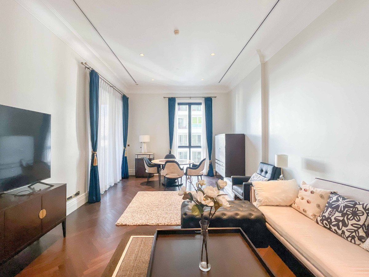 ให้เช่าคอนโดวิทยุ ชิดลม หลังสวน : Condo for Rent 98 Wireless Monthly 200,000 THB