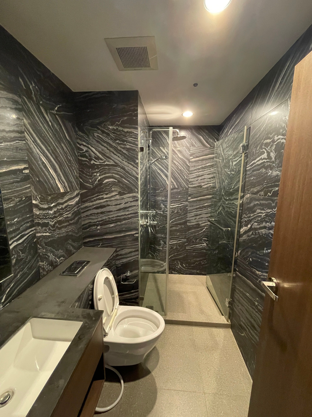 For RentCondoOnnut, Udomsuk : Condo for Rent Whizdom Inspire Monthly 33,500 THB