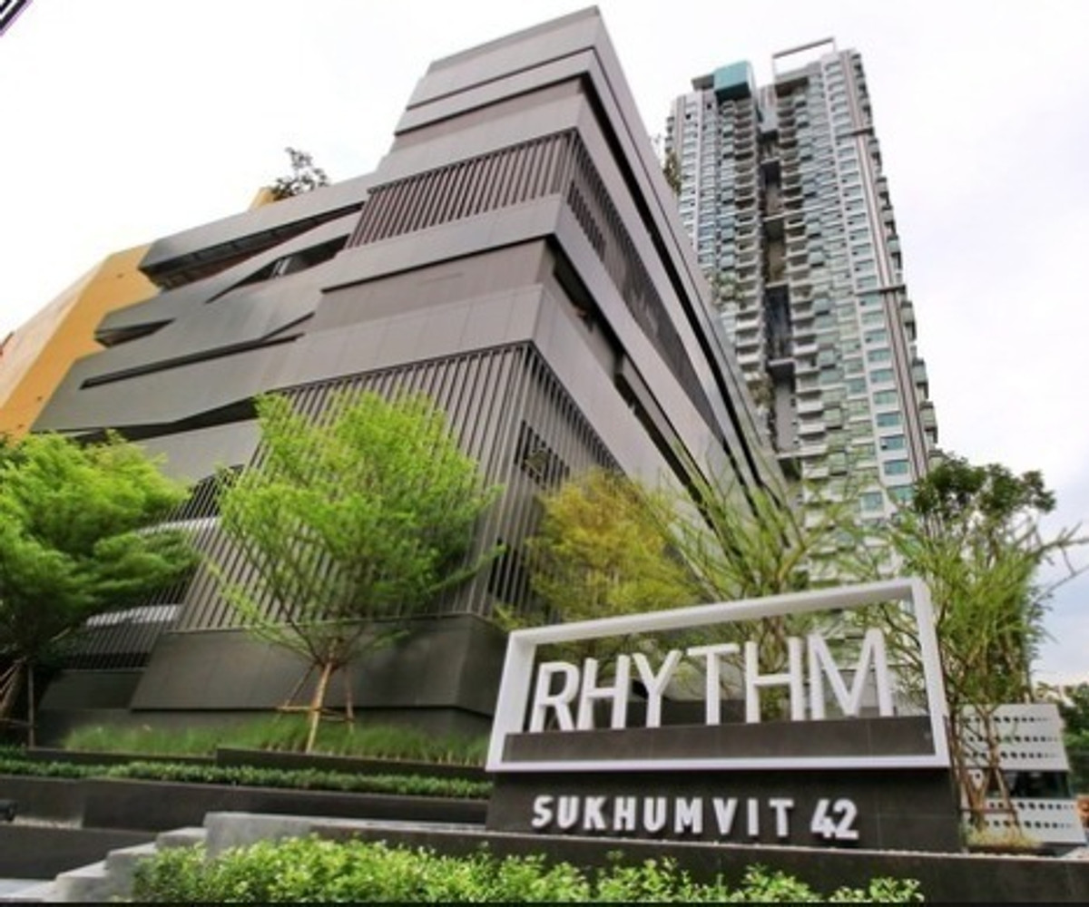 ขายคอนโดสุขุมวิท อโศก ทองหล่อ : [Under market 20++%] คอนโด Rhythm Sukhumvit 42 ห้องกว้าง อยู่สบาย วิวโล่ง ราคาแบบนี้ต้องเก็บ