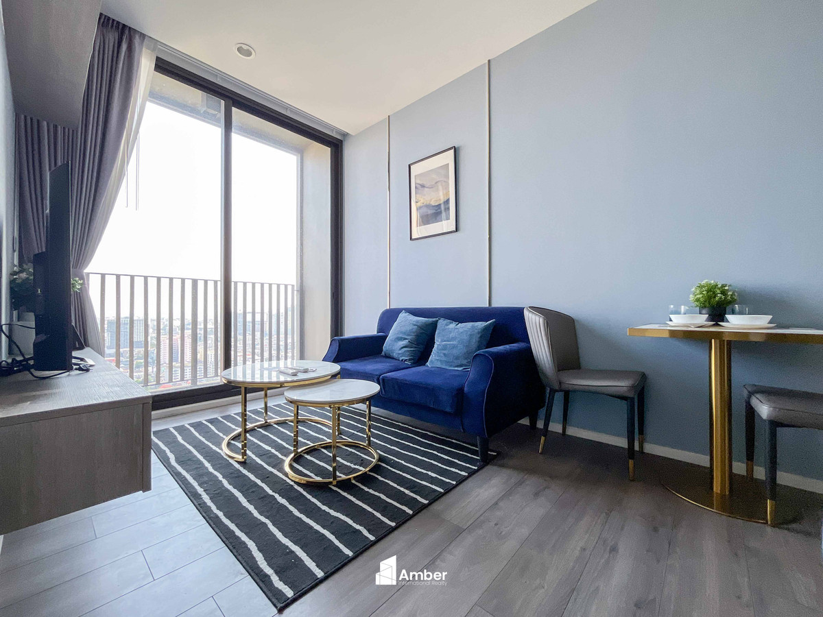 ให้เช่าคอนโดอ่อนนุช อุดมสุข : Condo for Rent  Whizdom Essence Monthly 22,000 THB.