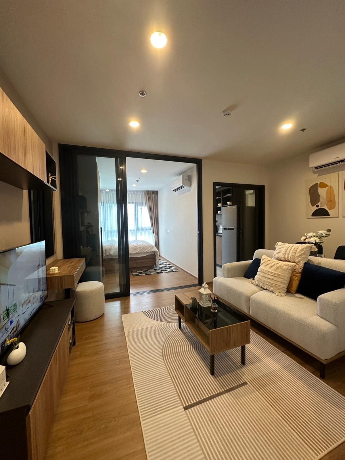 For RentCondoLadprao, Central Ladprao : 💥ST-4844💥 THE LINE VIBE Phahonyothin  👉Line : @luxeliving