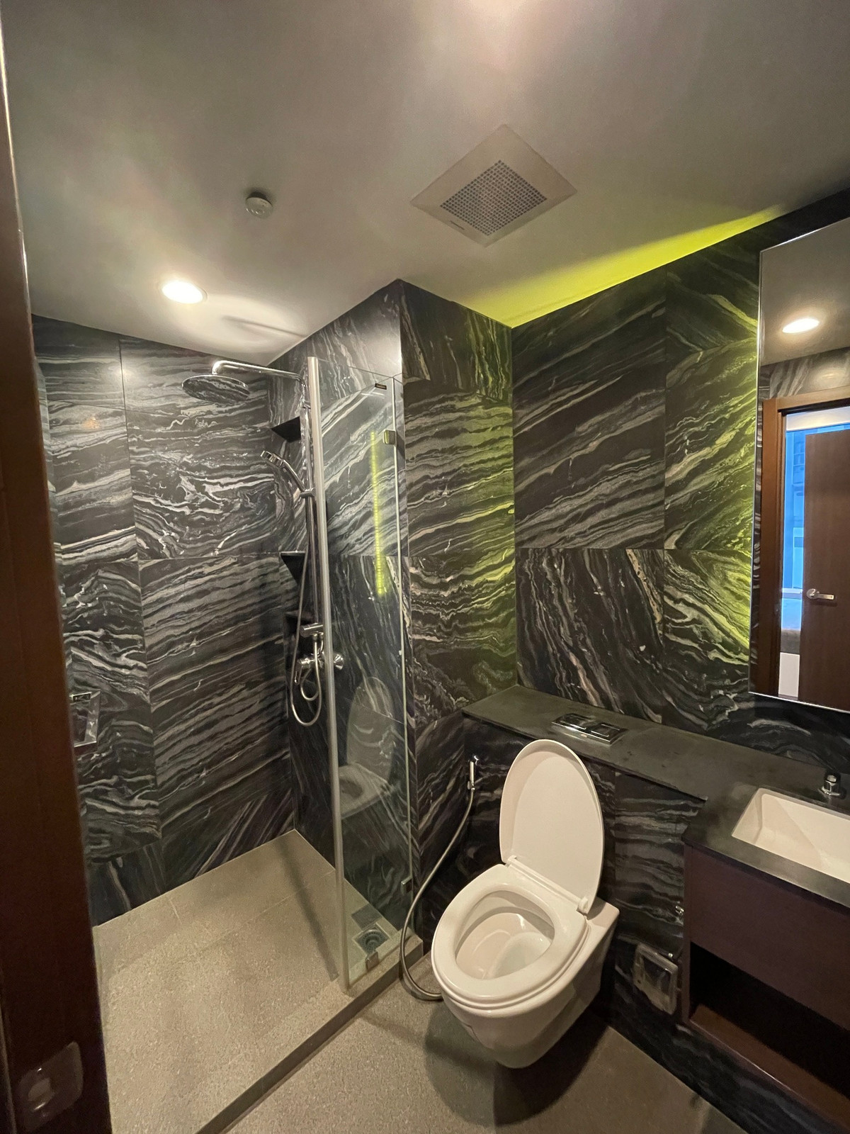 For RentCondoOnnut, Udomsuk : Condo for Rent Whizdom Inspire Monthly 33,500 THB