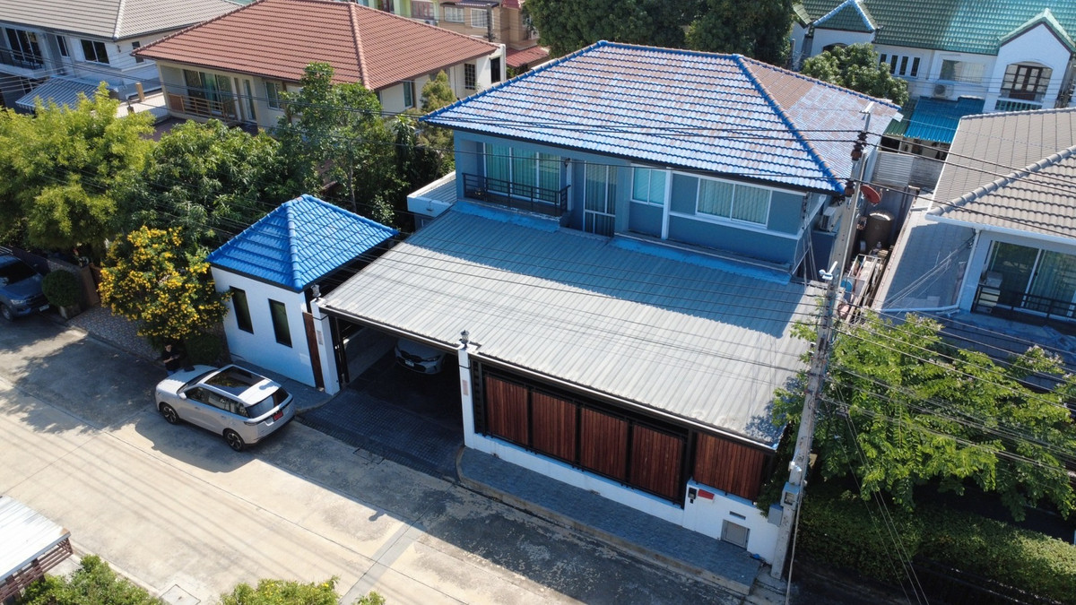 For SaleHouseLadkrabang, Suwannaphum Airport : 🔥 Good price 🔥 Casa Premium detached house, area 81.3 sq m., On Nut-Wongwaen location, suitable for investment.