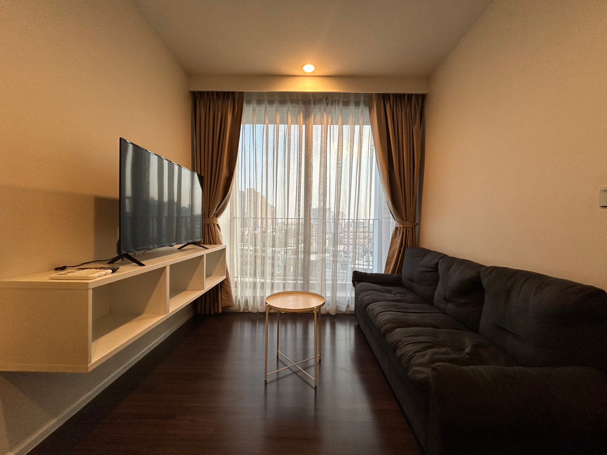 For RentCondoOnnut, Udomsuk : Condo for Rent Whizdom Inspire Monthly 30,000 THB.