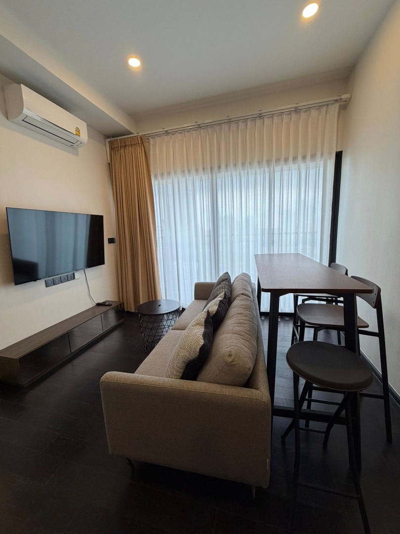 For RentCondoSukhumvit, Asoke, Thonglor : 🔥Rent Now🔥 Park Origin Thonglor, near BTS Thonglor Station. Fully furnished and ready to move in.