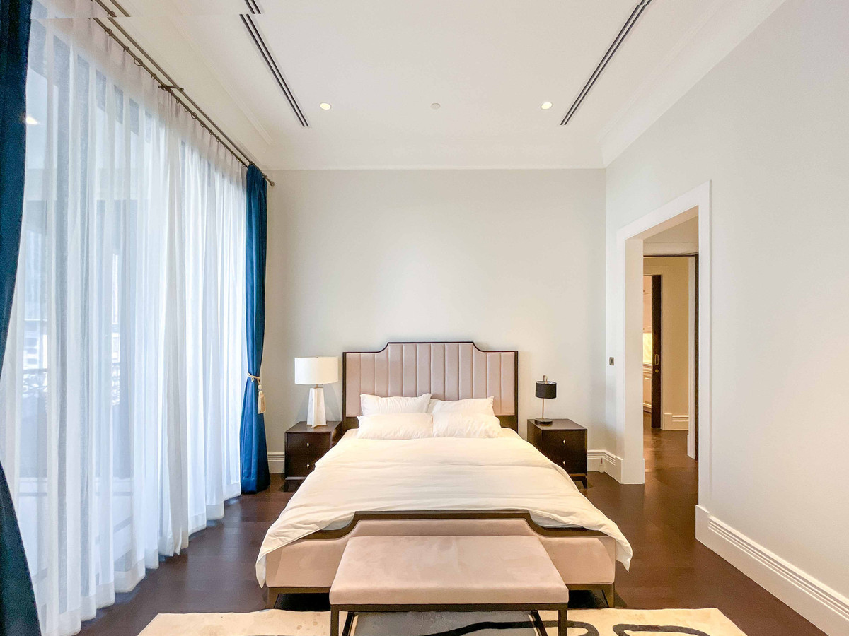 ให้เช่าคอนโดวิทยุ ชิดลม หลังสวน : Condo for Rent 98 Wireless Monthly 200,000 THB