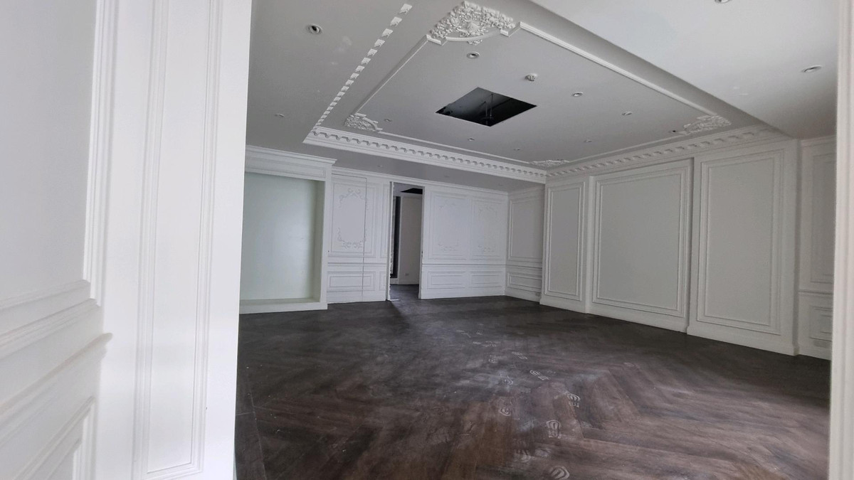 For RentRetail SpaceSukhumvit, Asoke, Thonglor : Space for rent, Thonglor 2 stories  size 182.7 square meters  1,500 baht / square