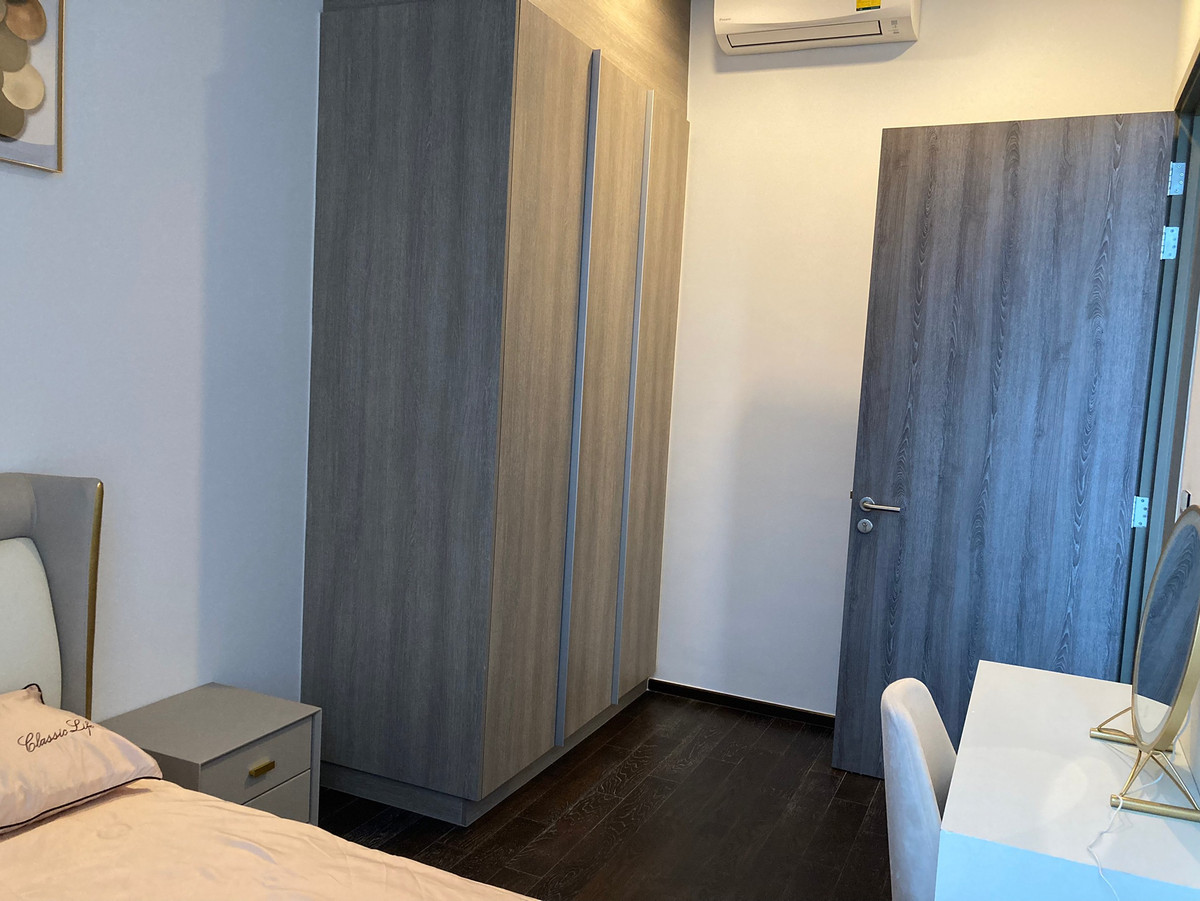 For RentCondoOnnut, Udomsuk : Condo for Rent Whizdom Essence Monthly 100,000 THB.