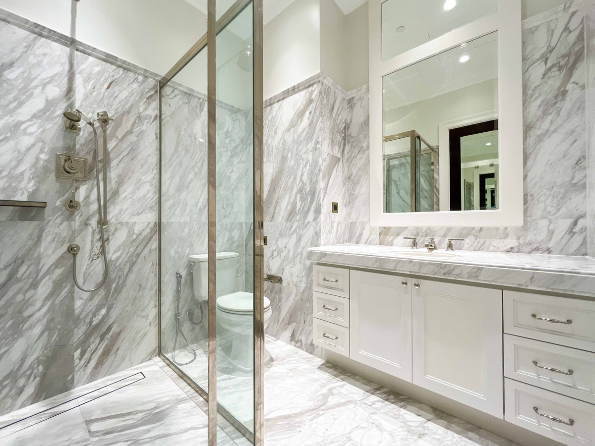 ให้เช่าคอนโดวิทยุ ชิดลม หลังสวน : Condo for Rent 98 Wireless Monthly 200,000 THB