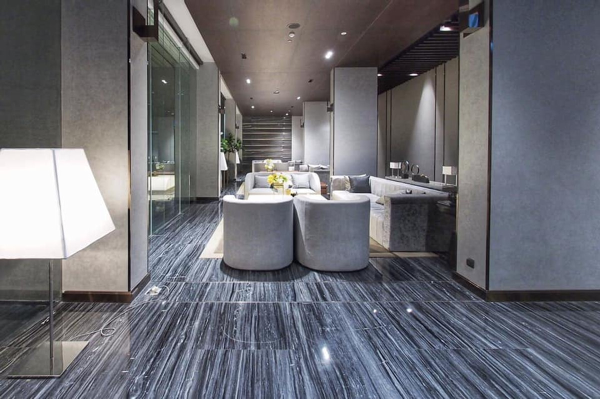 ขายคอนโดสุขุมวิท อโศก ทองหล่อ : [Under Market 20++%] Rhythm Ekkamai แบบ 2 นอน  ห้องใหญ่ วิวสีเขียว ราคานี้ไม่มีอีกแล้ว