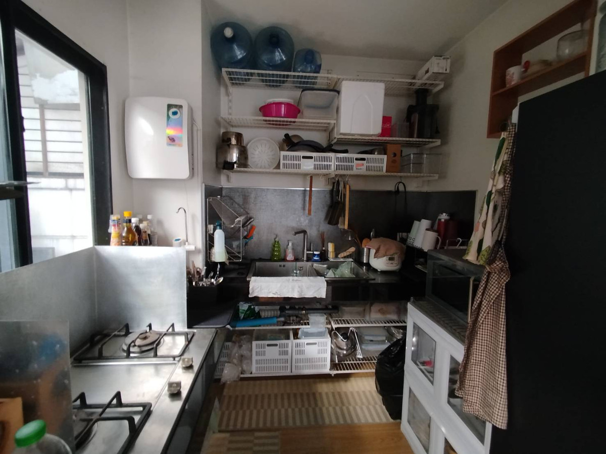 ขายทาวน์โฮมบางซื่อ วงศ์สว่าง เตาปูน : ขายทาวน์เฮ้าส์ 3 ชั้น หมู่บ้านทาวน์พลัสเอ็กซ์ ประชาชื่น 24 ตรว.