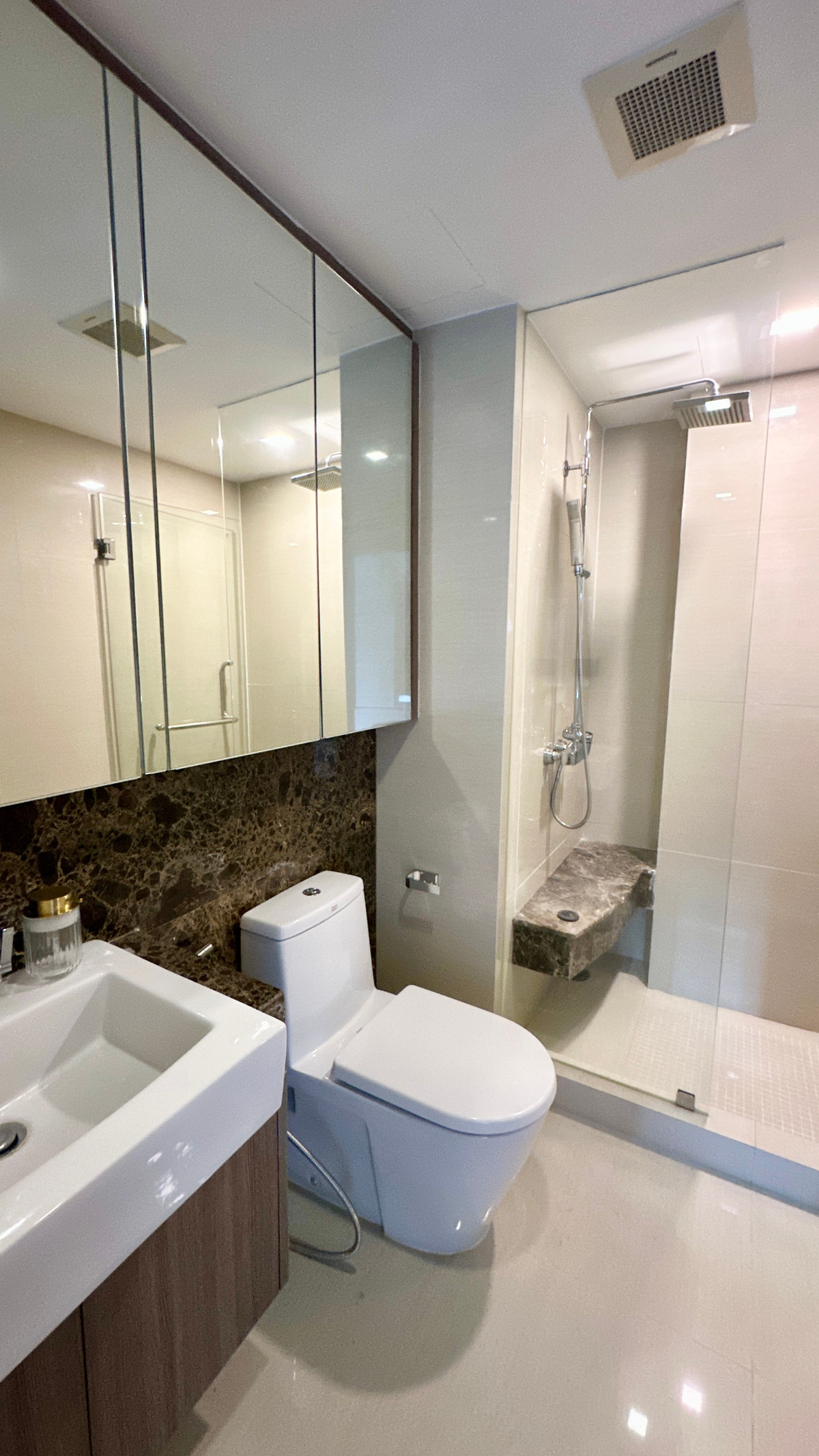 ขายคอนโดสุขุมวิท อโศก ทองหล่อ : [Under Market 20%] ประหยัดไป 2 ล้านทันที คอนโดเลี้ยงสัตว์ได้ lowrise ย่านทองหล่อ