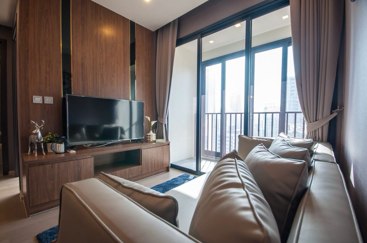 ให้เช่าคอนโดสุขุมวิท อโศก ทองหล่อ : △ Ashton Asoke △ 2 Beds | 1 Bath | 16 Fl.   ♥️directly connected to MRT Sukhumvit