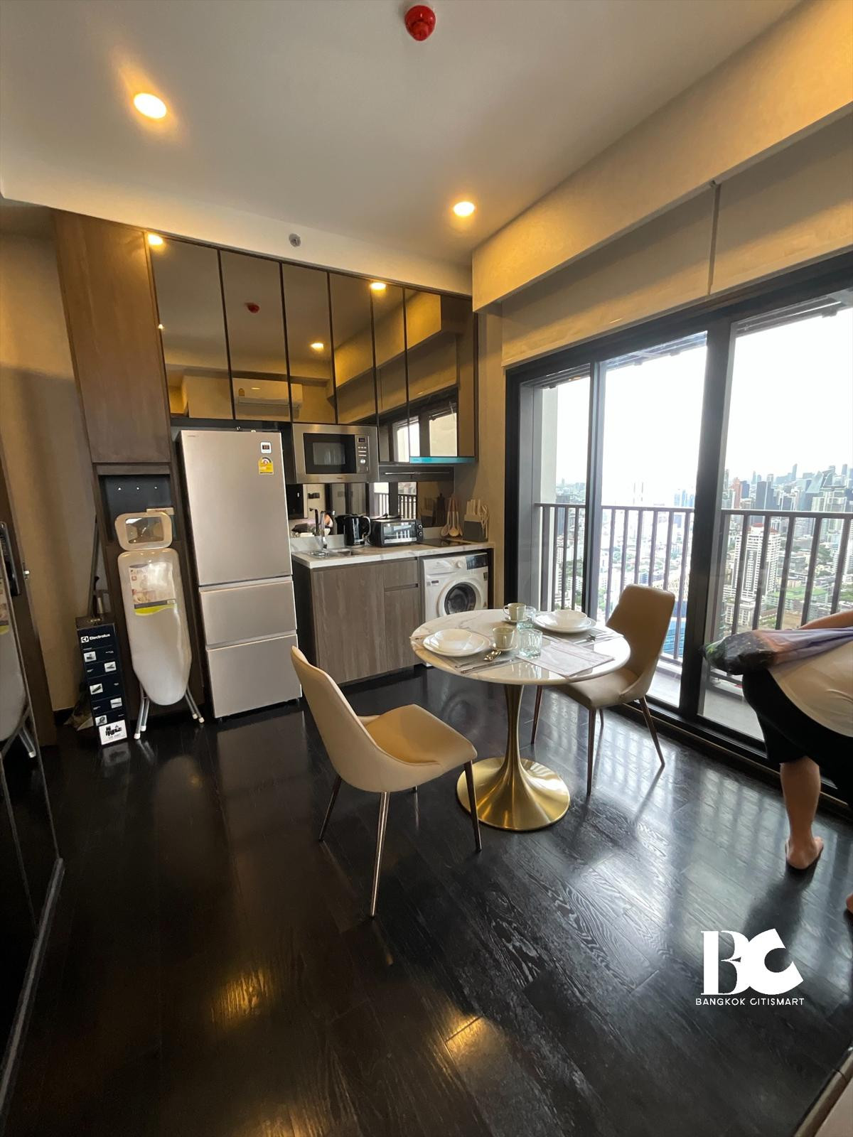 ให้เช่าคอนโดสุขุมวิท อโศก ทองหล่อ : ⚜️ 2 bedrooms for rent at Park origin thonglor ⚜️