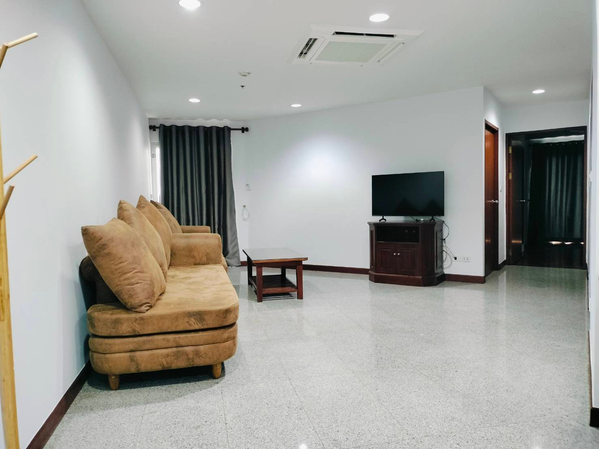 ให้เช่าคอนโดวิทยุ ชิดลม หลังสวน : Wittayu Complex for rent 2 beds 2 baths 83 sqm 32,000 per month 