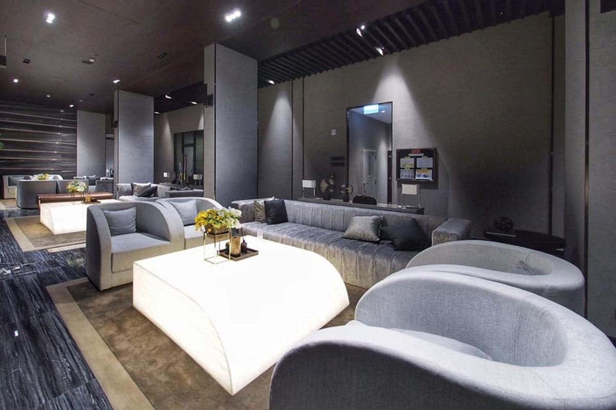 ขายคอนโดสุขุมวิท อโศก ทองหล่อ : [Under Market 20++%] Rhythm Ekkamai แบบ 2 นอน  ห้องใหญ่ วิวสีเขียว ราคานี้ไม่มีอีกแล้ว