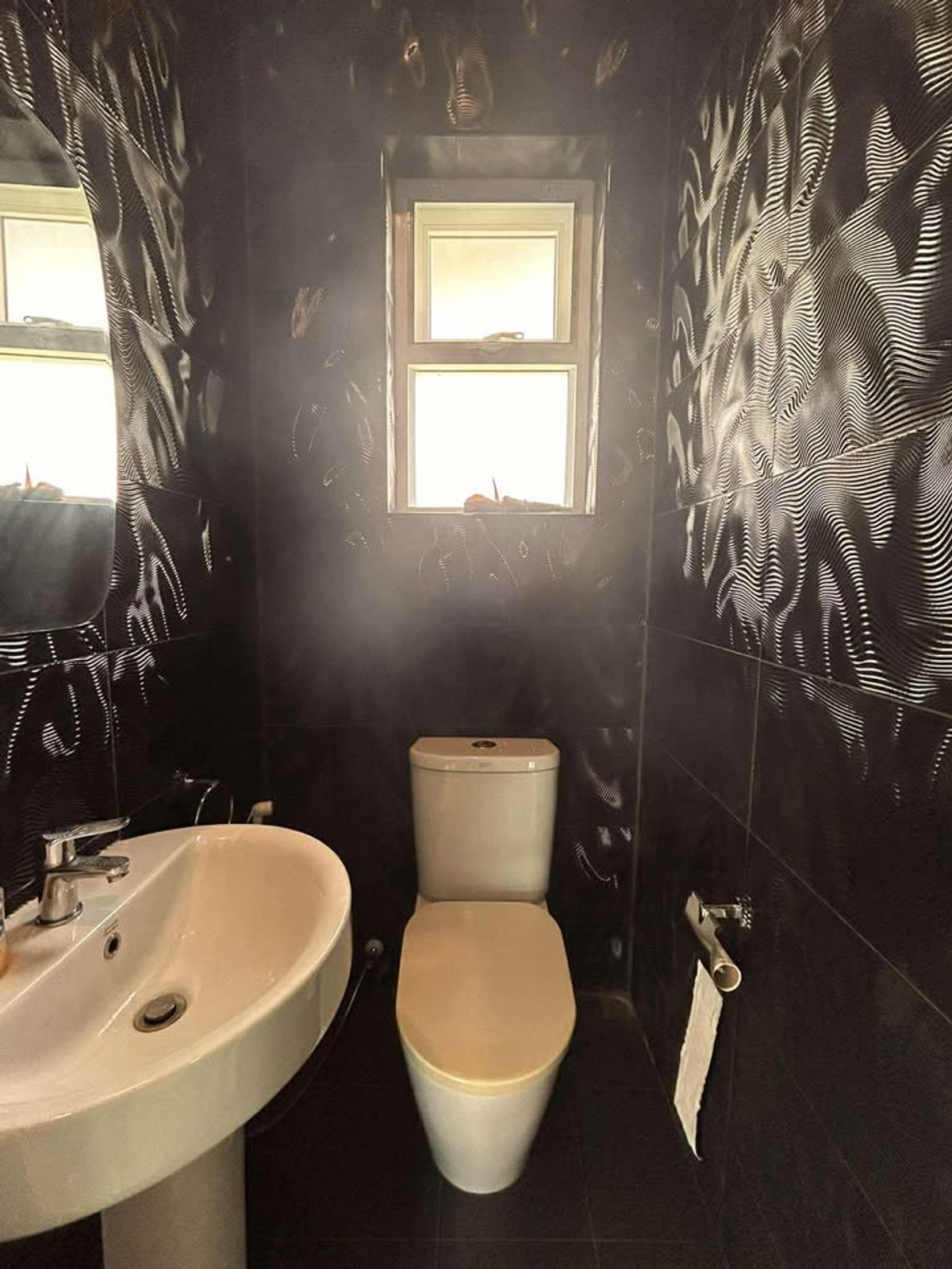 ขายบ้านเชียงราย : 🏡 ขาย / ให้เช่า บ้านพูลวิลล่า ท่าสาย เชียงราย ขนาดที่ดิน 195 ตรว.