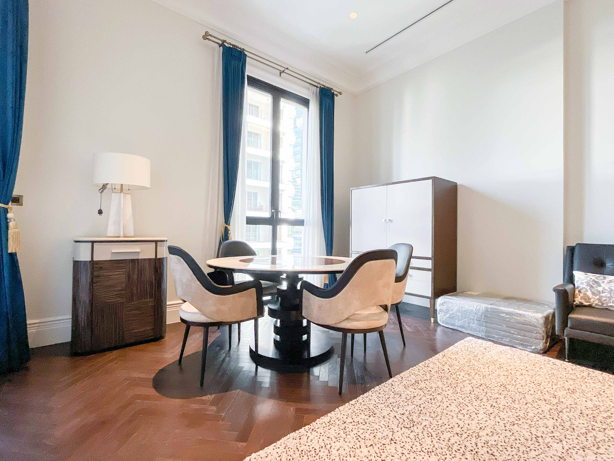 ให้เช่าคอนโดวิทยุ ชิดลม หลังสวน : Condo for Rent 98 Wireless Monthly 200,000 THB