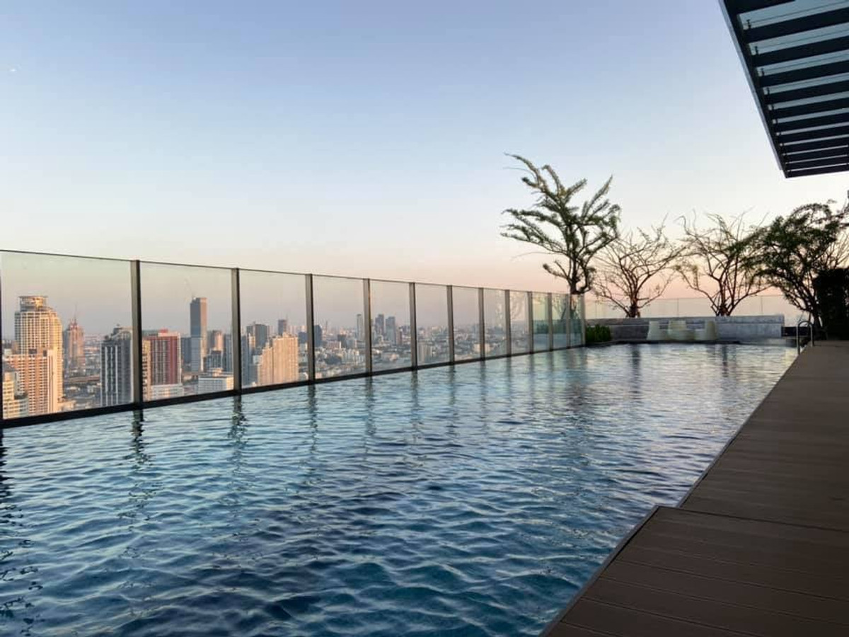 ขายคอนโดสุขุมวิท อโศก ทองหล่อ : [Under market 20++%] คอนโด Rhythm Sukhumvit 42 ห้องกว้าง อยู่สบาย วิวโล่ง ราคาแบบนี้ต้องเก็บ