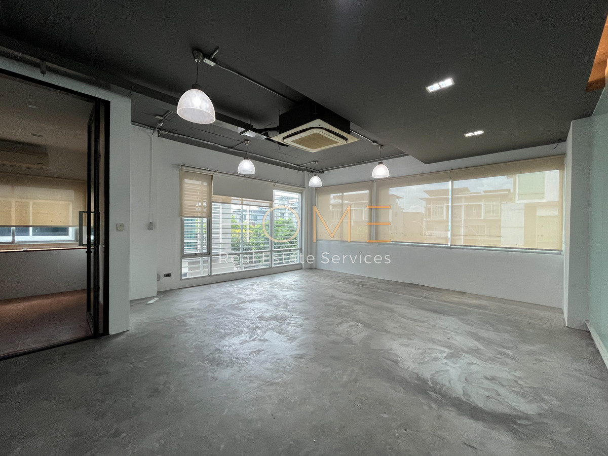 For RentTownhomeRatchadapisek, Huaikwang, Suttisan : Home office, B-Square Rama 9 - Mengjai / 4 Storey (FOR RENT) TPM138