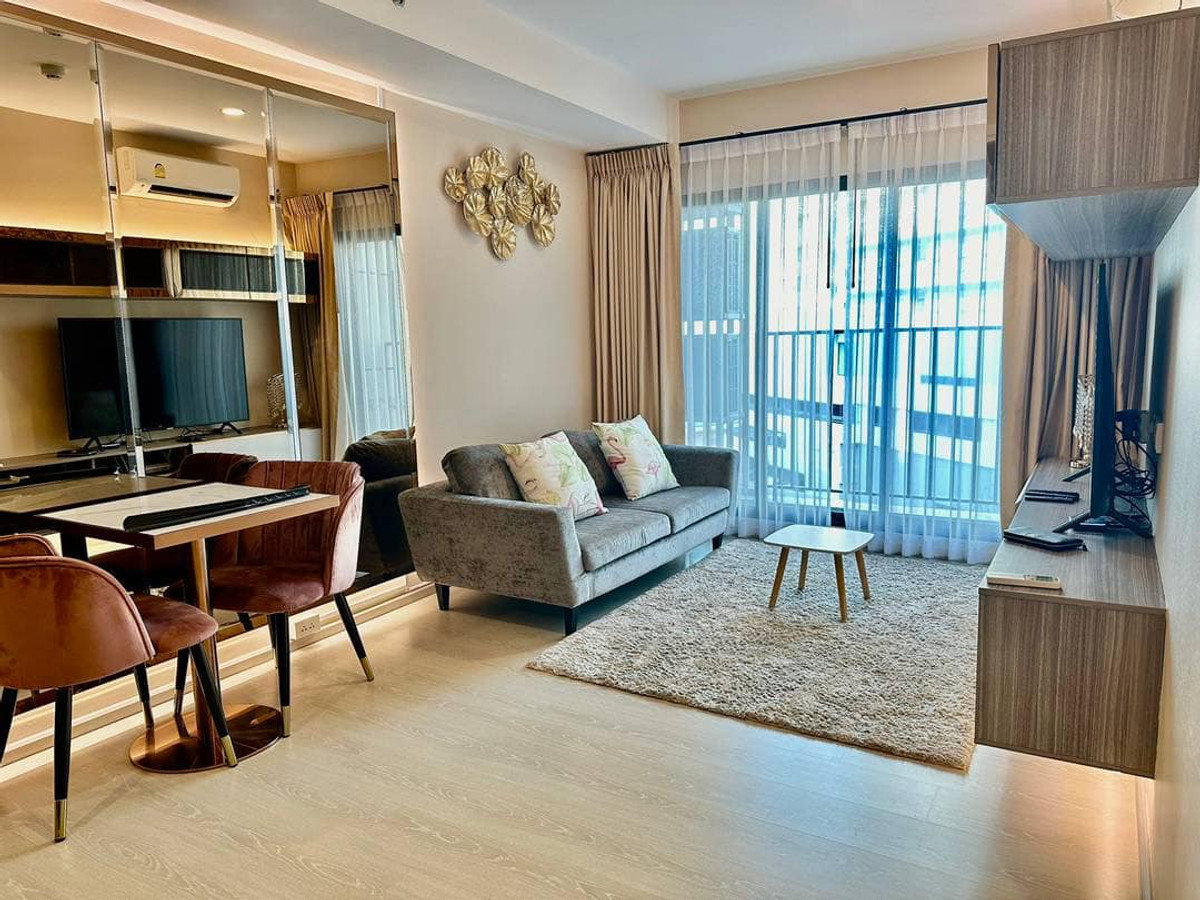 For RentCondoVipawadee, Don Mueang, Lak Si : Condo for Rent: Knightsbridge Phahonyothin - Interchange, near BTS Wat Phra Si Mahathat